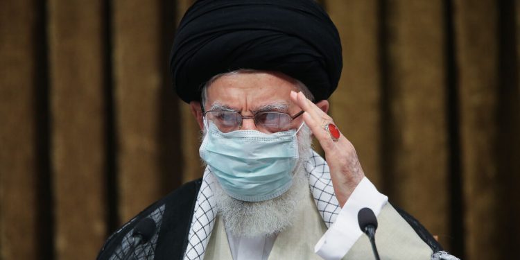 میهمانان کنفرانس بینالمللی وحدت اسلامی با رهبر انقلاب دیدار میکنند