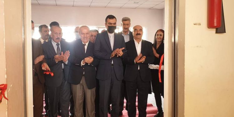 افتتاح نمایشگاه فروش پاییزه “برند بازار” در سلیمانیە با حضور سرکنسول ایران