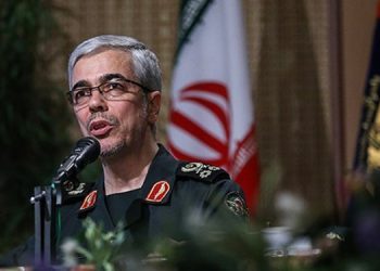 سرلشکر باقری: دشمنان از هرگونه ماجراجویی و خطای محاسباتی در منطقه خودداری کنند