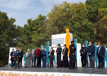 جشنواره تئاتر خیابانی مریوان با معرفی آثار برتر به پایان رسید