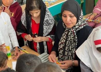 جایزه یک میلیون دلاری به ثریا مطهرنیا معلم فداکار بیجاری تعلق نگرفت