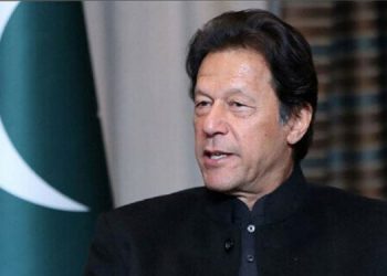 عمران خان: بار اشتباهات آمریکا در افغانستان به دوش پاکستان افتاد