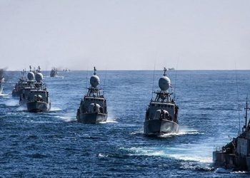 هر جا که لازم باشد نیروی دریایی ارتش حاضر است امنیت آنجا را تامین کند