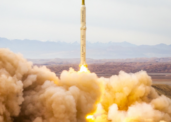 شلیک 16 فروند موشک بالستیک در مرحله نهایی رزمایش پیامبر اعظم ۱۷