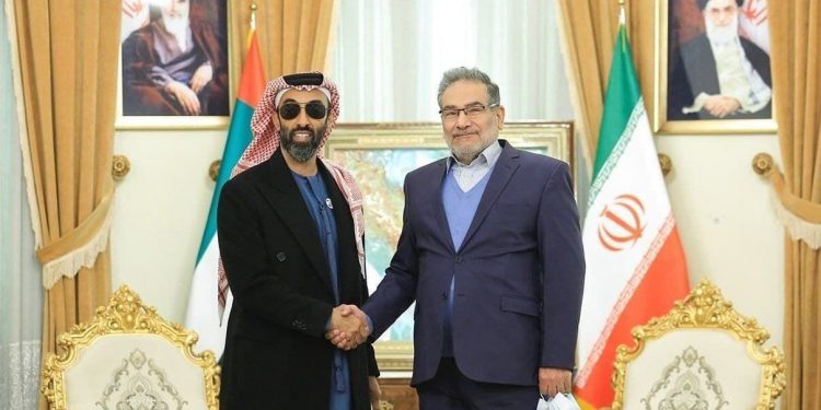 در دیدار مشاور امنیت ملی امارات متحده عربی؛ شمخانی: ثبات و امنیت پایدار در سایه همکاری کشورهای منطقه برقرار میشود