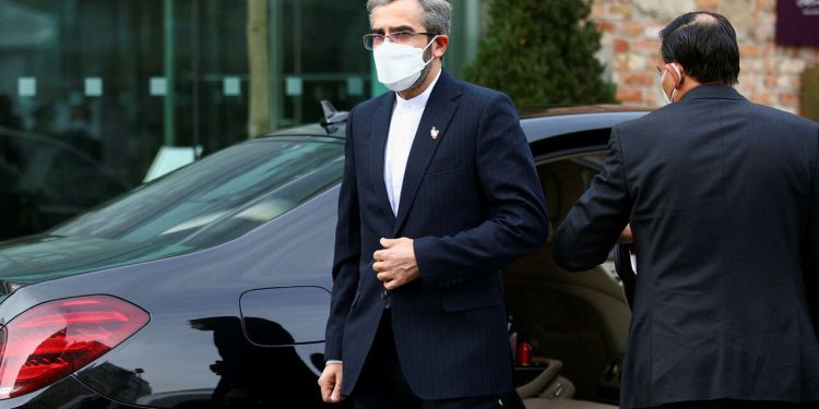 در گفت وگو با شبکه الجزیره باقری:بیش از هر زمانی تهران و واشنگتن به توافق در لغو تحریم نزدیک شدند