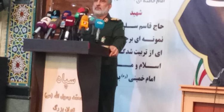 سردار حاجی زاده: اقتدار و تاثیر شهید حاج قاسم سلیمانی در منطقه امروز بیش از گذشته است