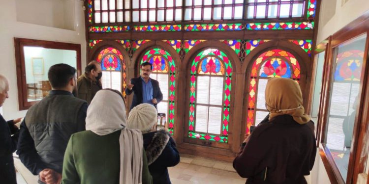 ورود نخستین تور گردشگران عراقی به کردستان پس از امضاء تفاهمنامه همکاری