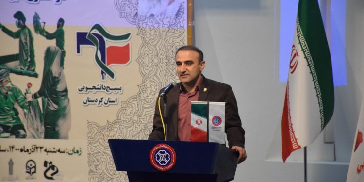 ضرورت تقویت روحیه جهادی در بین همه اقشار جامعه