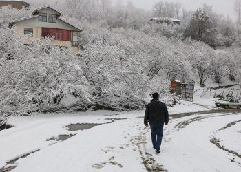 آغاز بارش برف و باران در ۱۱ استان/ هشدار ‌آب‌گرفتگی و کولاک برف
