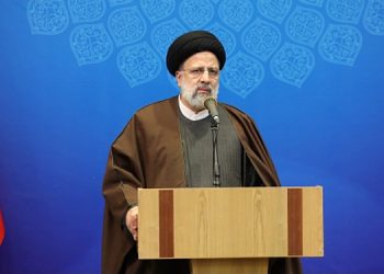 رئیس‌جمهور: «نمی‌شود»، «نمی‌توان» و «باید سازش کرد» در مکتب شهید سلیمانی نبود