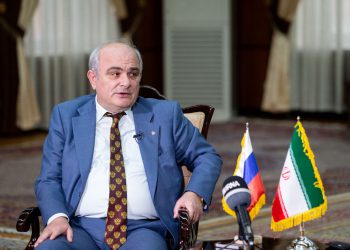 مسائل اقتصادی و منطقه‌ای؛ دستور کار مذاکرات رئیسی و پوتین/ درخواست تضمین از سوی تهران منطقی است