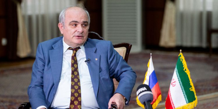 مسائل اقتصادی و منطقهای؛ دستور کار مذاکرات رئیسی و پوتین/ درخواست تضمین از سوی تهران منطقی است