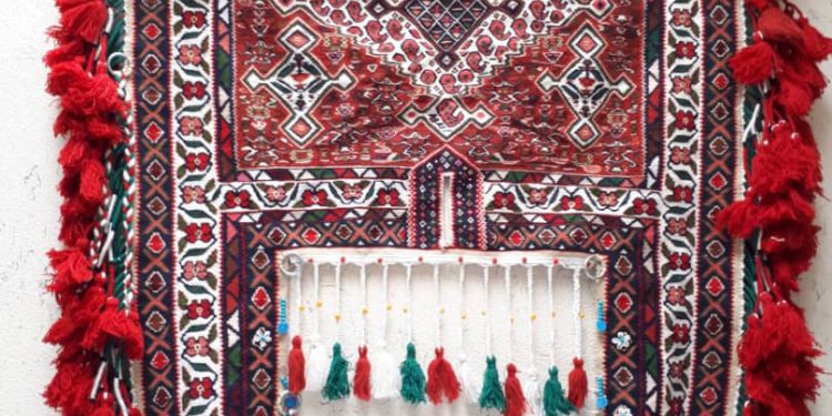 15 اثر از کردستان موفق به دریافت نشان ملی مرغوبیت صنایع دستی شد