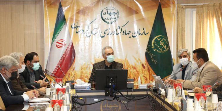 سال پر تنشی پیشرو داریم، کشاورزان محصولات خود را بیمه کنند