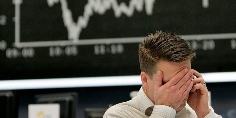 واکنش بازار به بحران اوکراین/ قیمت ارزهای دیجیتالی کاهش و نفت و طلا افزایش یافت