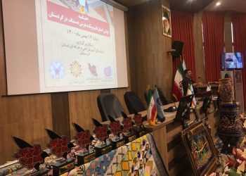 فرش دستباف کردستان پتانسیل خوبی در بازارهای جهانی است