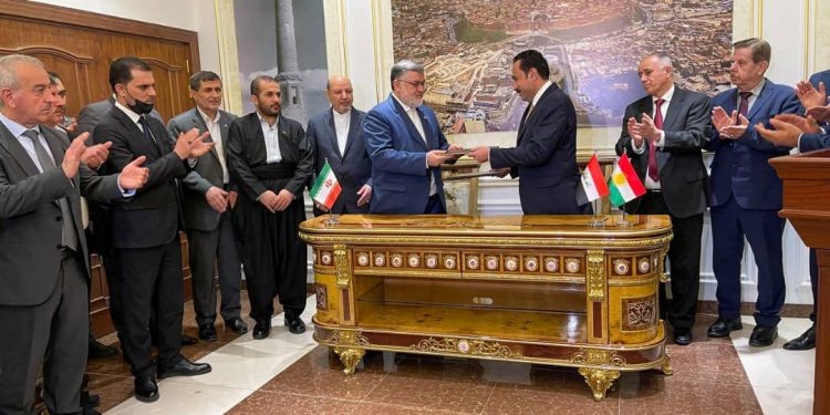 استانداران آذربایجان غربی و اربیل توافقنامه همکاری امضا کردند