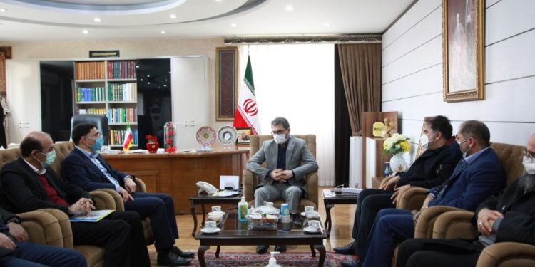 اعتبار موردنیاز برای تکمیل و بهره‌برداری راه آهن همدان – سنندج تامین می‌شود