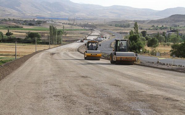 60 کیلومتر راه در استان کردستان به بهره برداری رسید