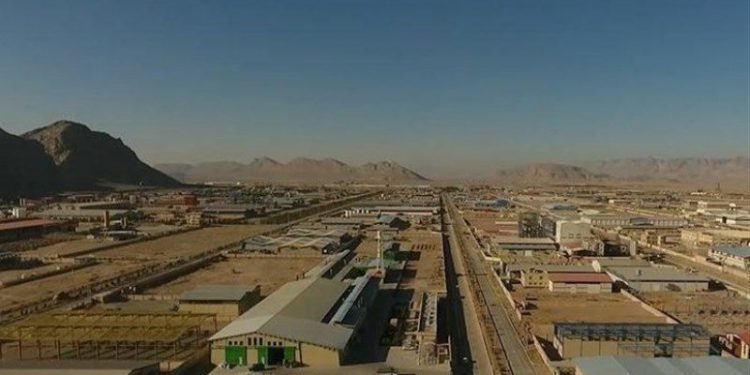 اجرای بیش از یک هزار و 400 میلیارد ریال پروژه عمرانی در شهرک‌های صنعتی کردستان