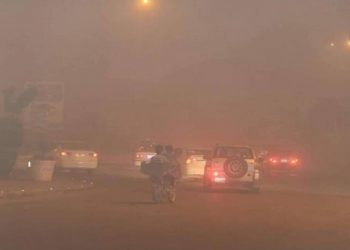 طوفان گرد و غبار در عراق؛ آماده باش برای مقابله با داعش