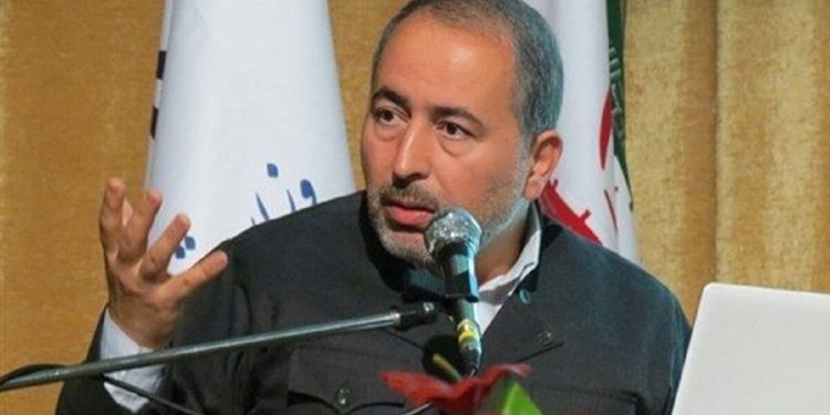 مشاور رییس جمهور در امور اقوام و اقلیتهای دینی: مردم سالاری دینی درس بزرگ امام(ره) به نسل آینده بود