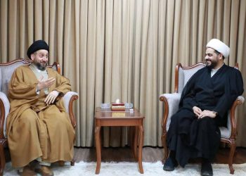 دیدار رمضانی الخزعلی با حکیم؛ تاکید بر حفظ فراکسیون بزرگتر پارلمان عراق