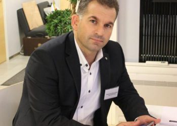 نگرانی صادرکنندگان و واردکنندگان نسبت به بخش نامه‌ها و قوانین جدید تجارت