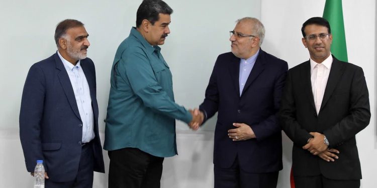 دیدار وزیر نفت ایران با رئیس جمهوری ونزوئلا