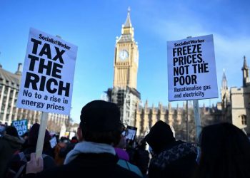 فایننشال تایمز: شوک رکود تورمی اقتصاد جهان در ۲۰۲۲