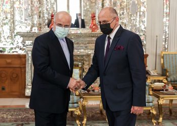 قالیباف و وزیر امور خارجه لهستان بر توسعه روابط پارلمانی تاکید کردند