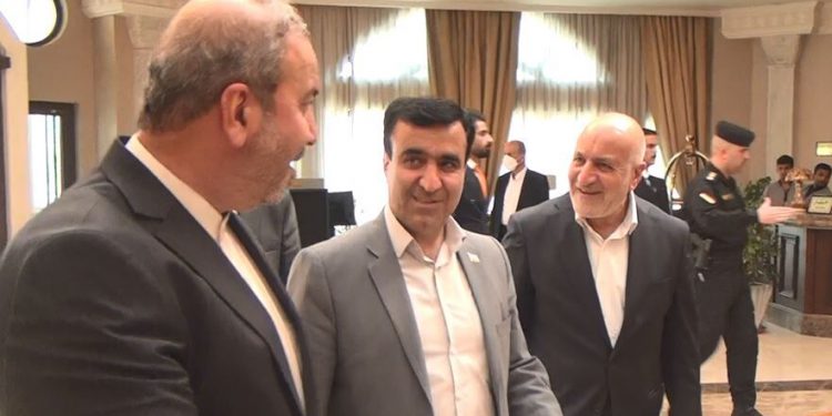 ریزگردها مسئولان ایرانی و عراقی را گرد هم آورد؛ رئیس سازمان محیط زیست ایران در بغداد