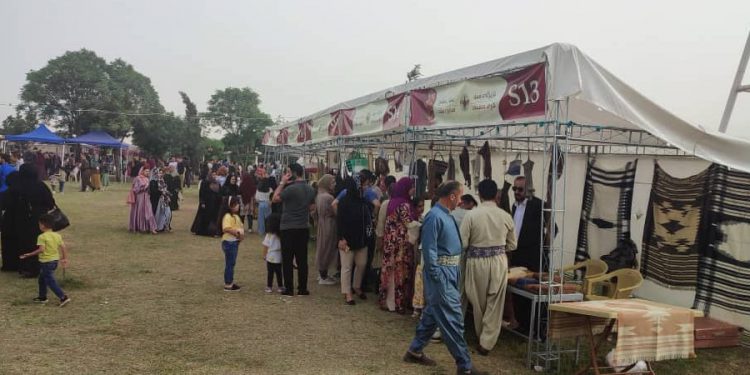 حضور فعال صنعتگران کردستانی در نخستین نمایشگاه صنایعدستی استان حلبچه عراق