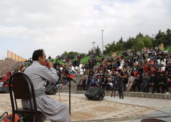 اختتامیه نخستین جشنواره ملی موسیقی خیابانی اقوام ایرانی در کامیاران۷۸ت