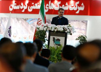 برپایی نمایشگاه صنایع کوچک کردستان ریل گذاری برای تحقق شعار سال است