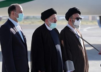 رئیس جمهور: ایستادگی مردم آذربایجان‌ در برابر سلطه‌طلبی بیگانگان زبانزد همگان است/ نهضت اتمام پروژه‌های نیمه تمام در سفرهای استانی