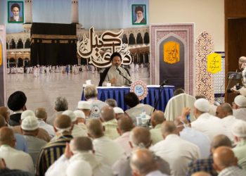 زائران ایرانی در جوار بیت‌الله‌الحرام دعای کمیل خواندند