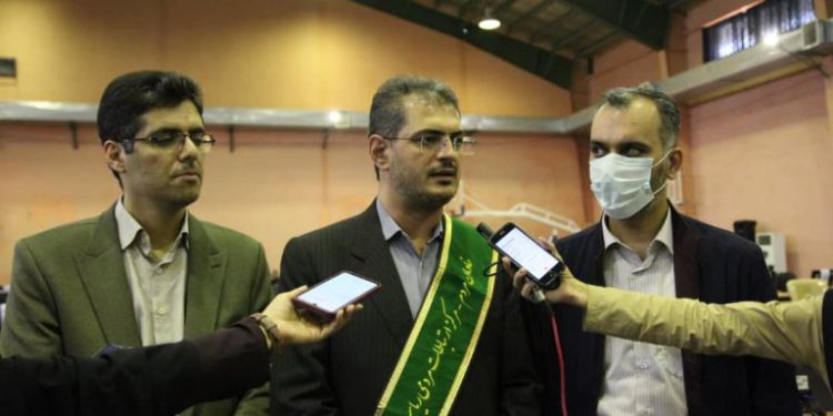 سامانه تلفنی ۱۱۱ راه ارتباطی مردم کردستان با رییس‌جمهور / ۲۹ میز خدمت در دستگاههای اجرایی پای درخواست‌های شهروندان