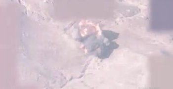 انهدام هوایی لانه تروریستهای داعش در الانبار عراق + فیلم