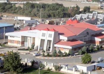 تردد زائران اربعین از مرز باشماق مریوان آغاز شد