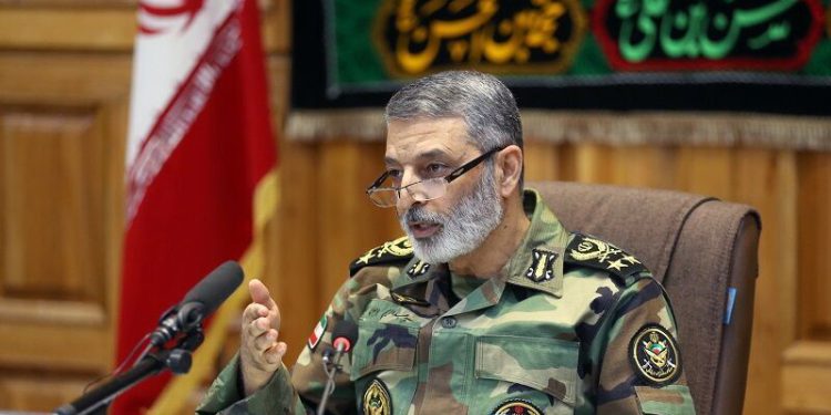 جزییات برخورد ارتش ایران با شناور بدون سرنشین آمریکا