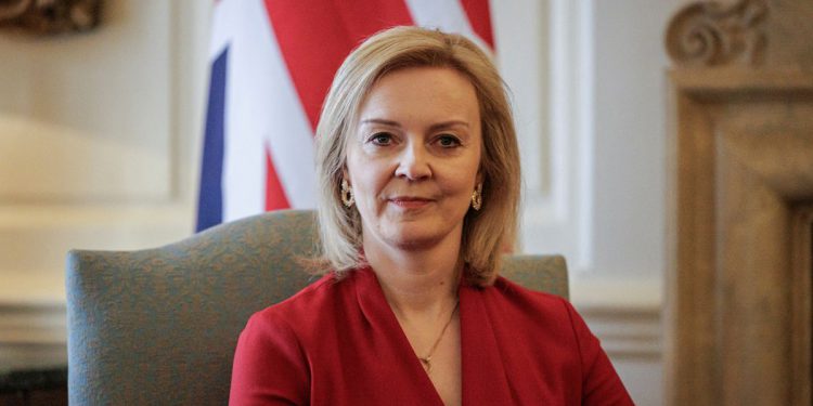 «لیز تراس» نخستوزیر انگلیس شد