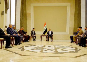 در دیدار وزیر کشور با نخست وزیر عراق تسهیل ورود زائران ایرانی اربعین، سازماندهی آنان بررسی شد