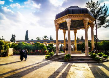 روزی برای حافظ