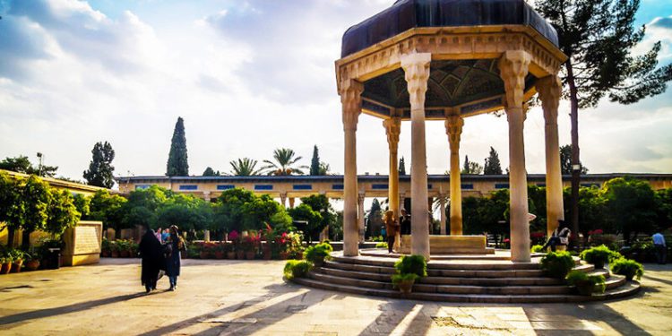 روزی برای حافظ