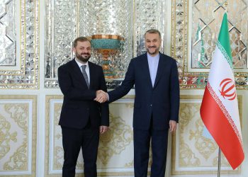 ایران با تغییر مرزها مخالف است