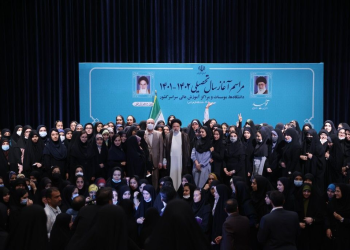 ۶۰ درصد دانشجویان ایران دختر هستند