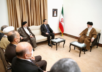 رهبر انقلاب خطاب به نخست وزیر عراق: مقابل دشمنان بایستید