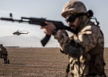 یکی از فرماندهان سپاه: «در یک کیلومتری مقرهای تروریست ها در اقلیم کردستان هستیم»